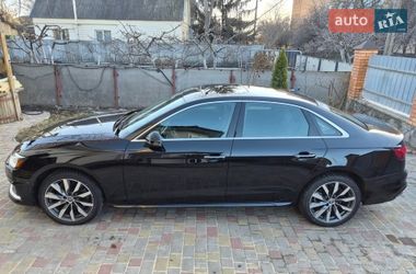 Седан Audi A4 2020 в Карловке