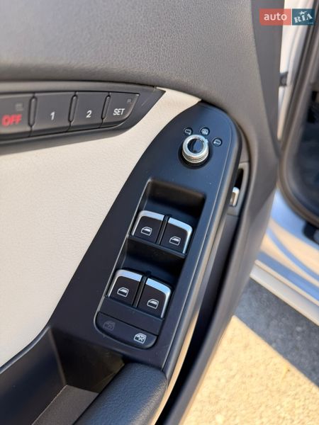 Седан Audi A4 2015 в Харкові