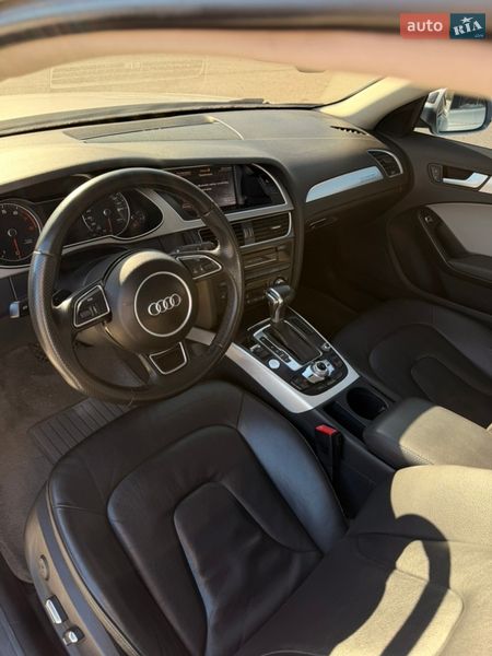 Седан Audi A4 2015 в Харкові