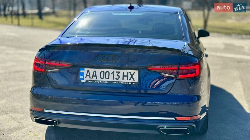 Седан Audi A4 2018 в Києві