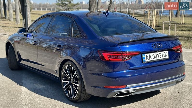 Седан Audi A4 2018 в Києві