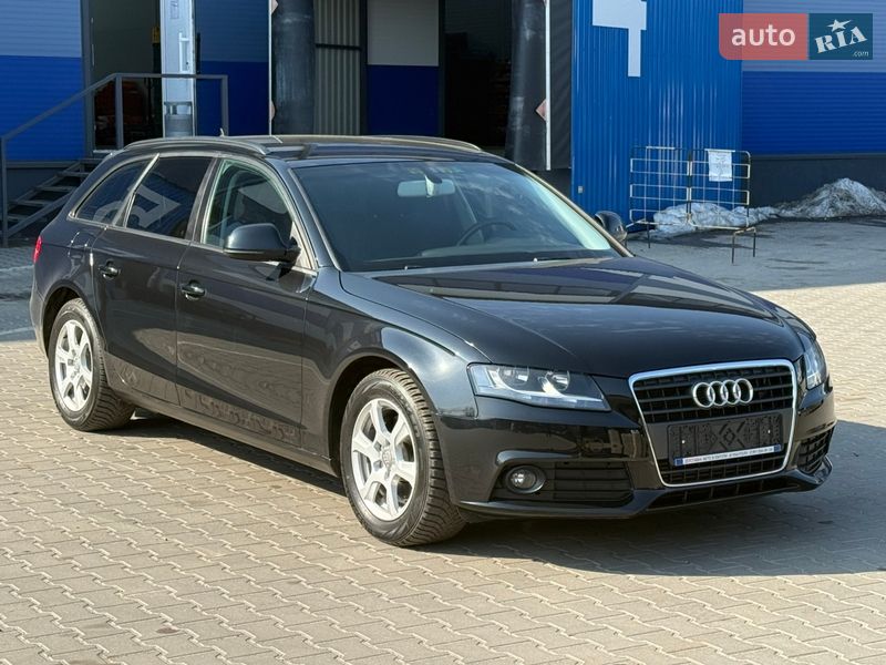 Універсал Audi A4 2009 в Рівному
