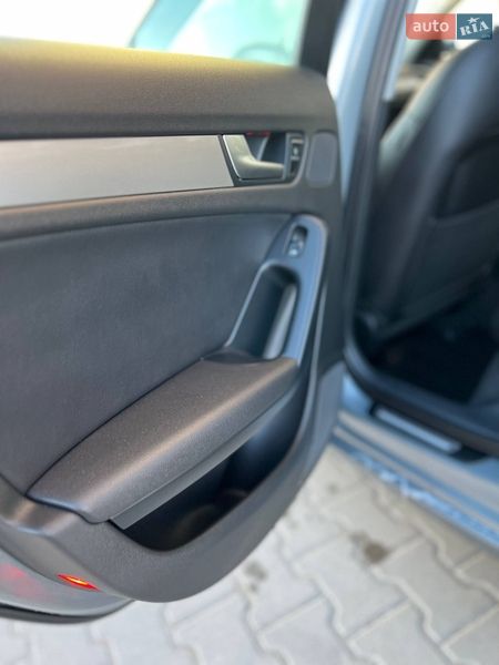 Седан Audi A4 2010 в Киеве