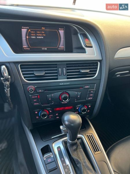 Седан Audi A4 2010 в Киеве