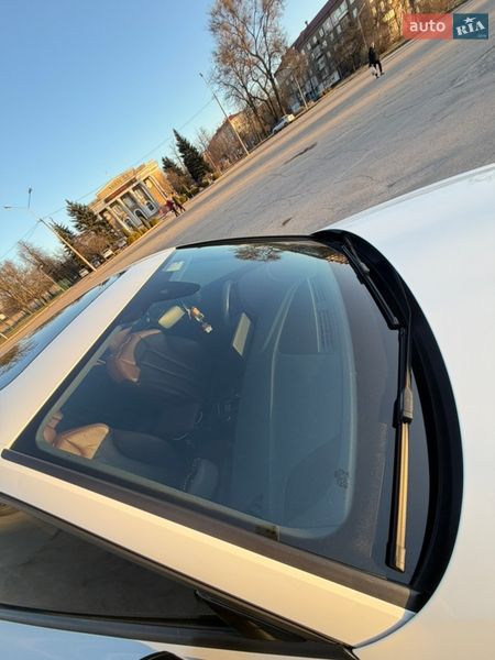 Седан Audi A4 2018 в Запорожье