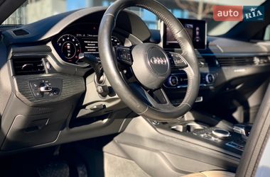 Седан Audi A4 2016 в Киеве