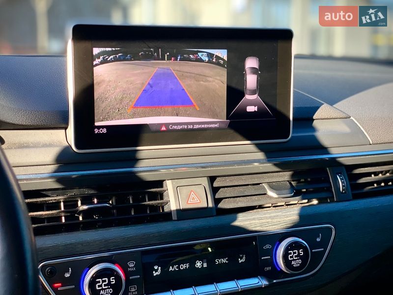 Седан Audi A4 2016 в Киеве