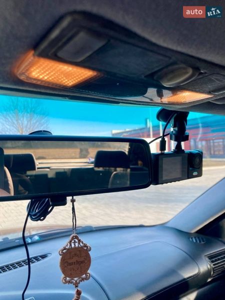 Седан Audi A4 1995 в Здолбуніві