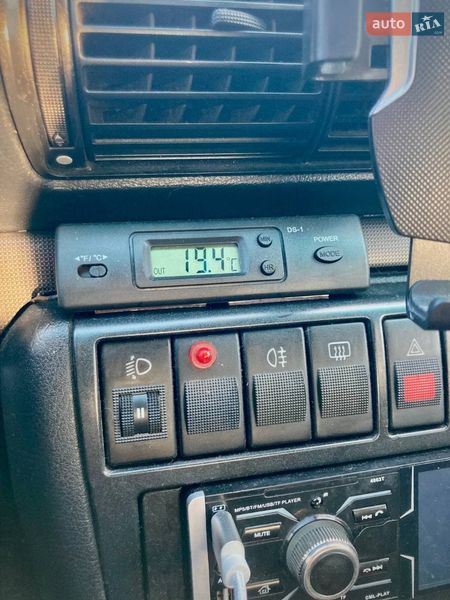 Седан Audi A4 1995 в Здолбуніві