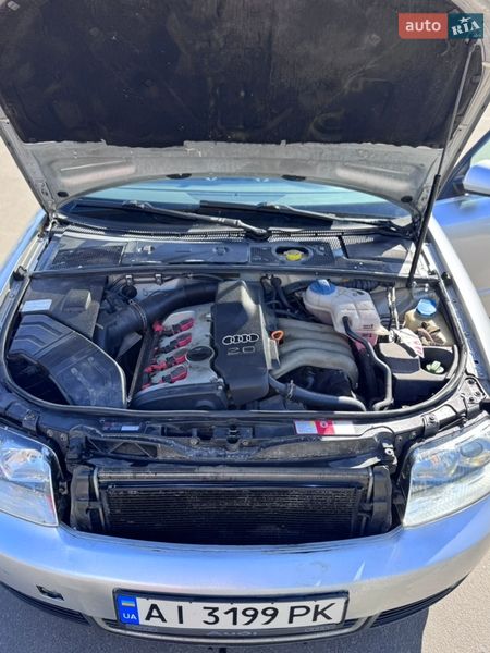 Седан Audi A4 2000 в Обухове