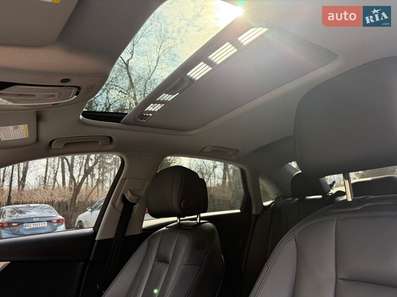 Седан Audi A4 2017 в Львове