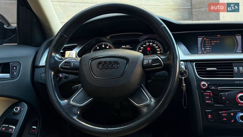Седан Audi A4 2013 в Миколаєві