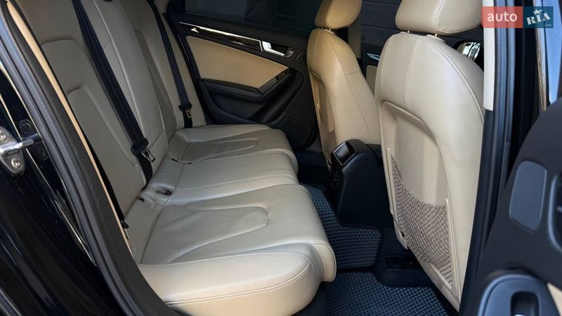 Седан Audi A4 2013 в Миколаєві