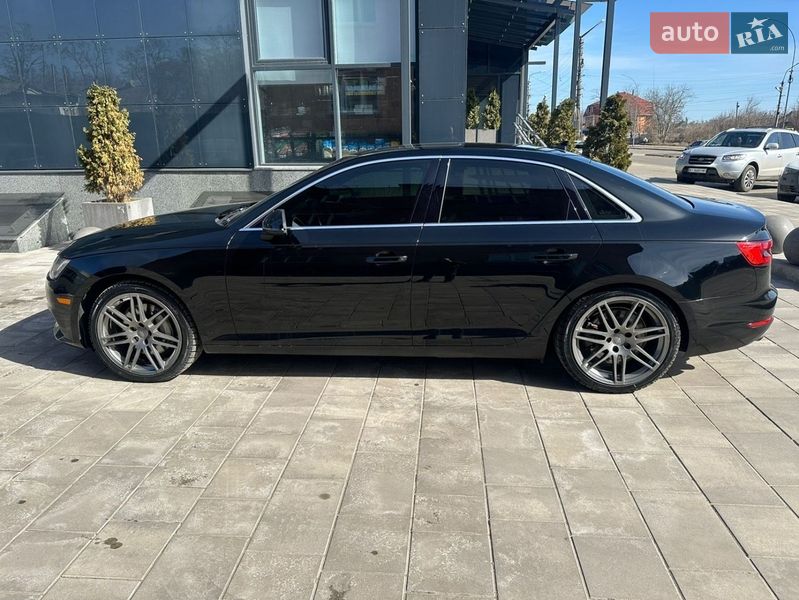 Седан Audi A4 2017 в Переяславе