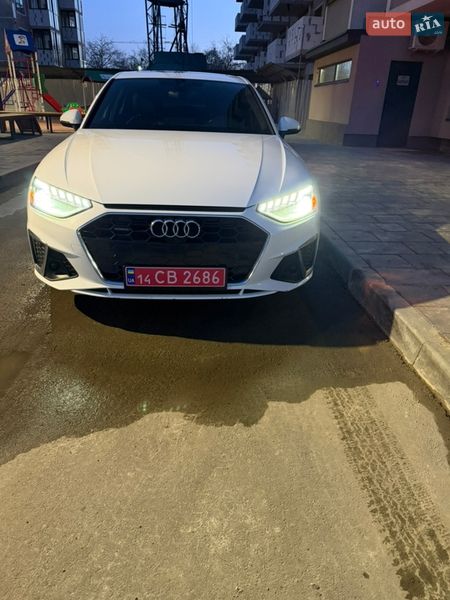 Седан Audi A4 2022 в Полтаві