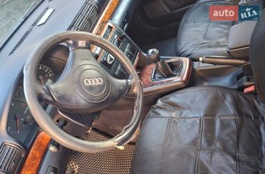 Универсал Audi A4 1999 в Виноградове