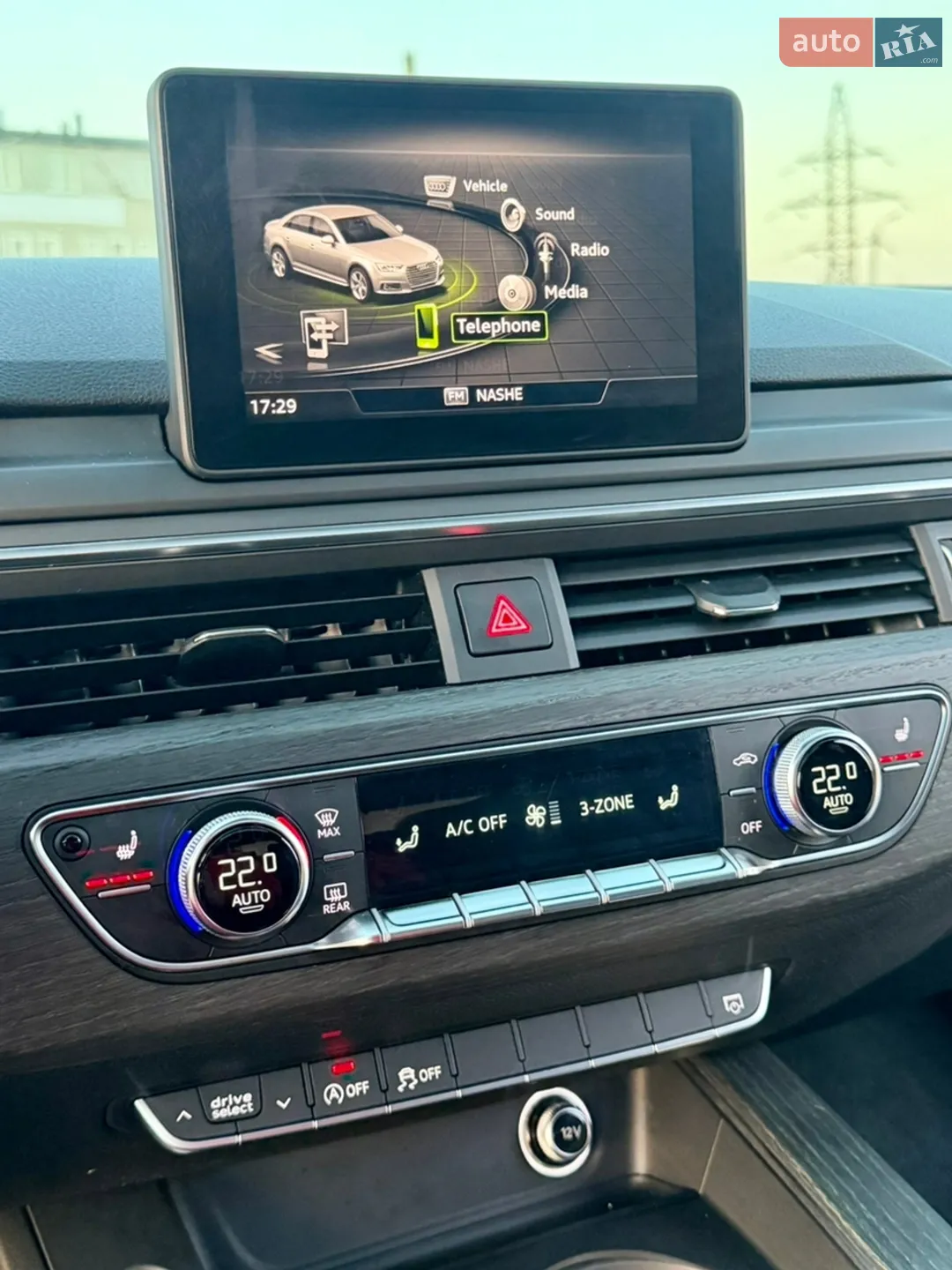 2017 Audi A4 - мініатюра 15