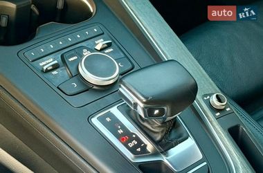 Седан Audi A4 2017 в Харькове