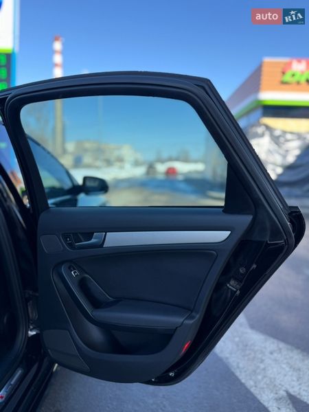 Седан Audi A4 2013 в Шостці