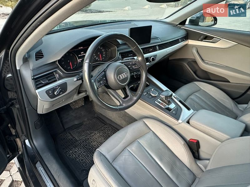 Седан Audi A4 2018 в Хмельницком