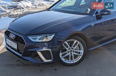 Седан Audi A4 2020 в Чернигове