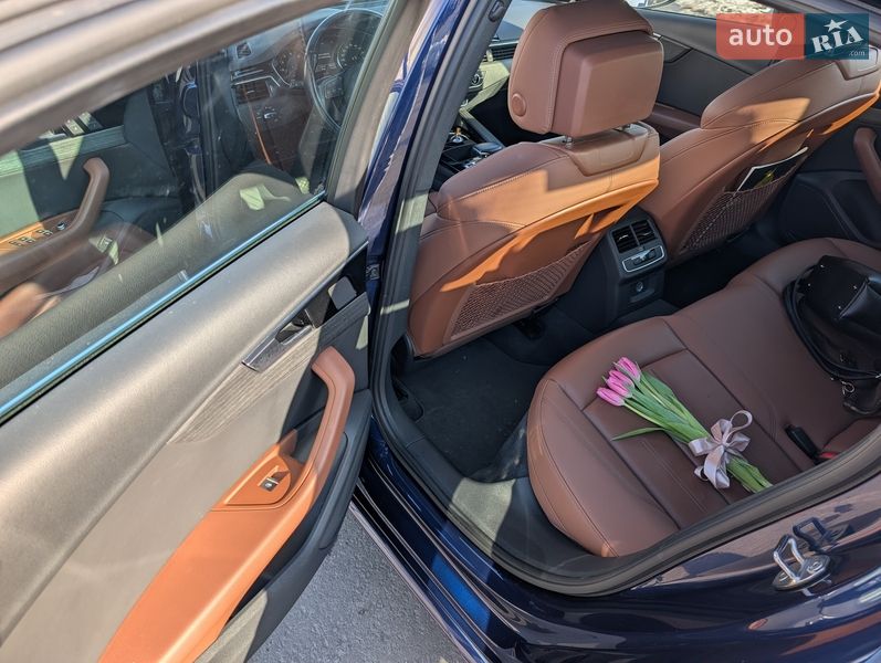 Седан Audi A4 2020 в Чернигове