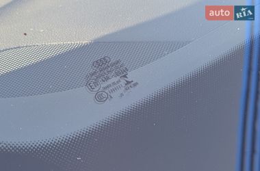 Седан Audi A4 2020 в Чернигове