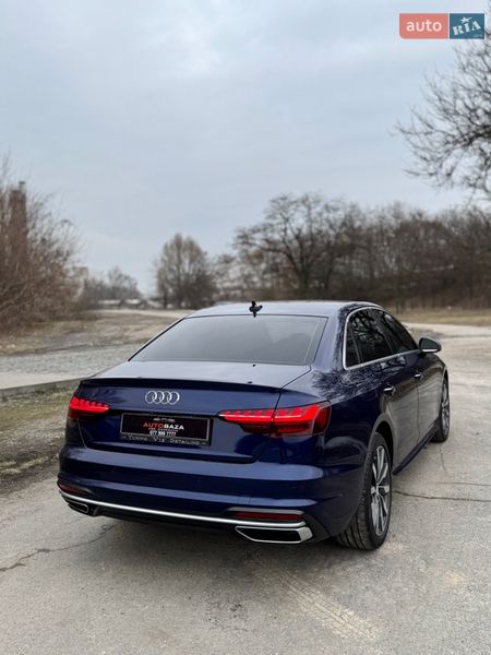 Седан Audi A4 2020 в Днепре