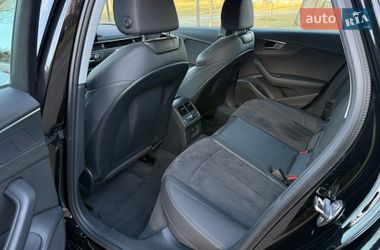Седан Audi A4 2021 в Киеве