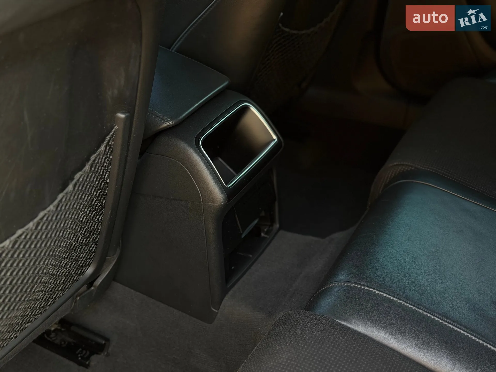 2011 Audi A4 - мініатюра 42
