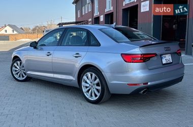 Седан Audi A4 2015 в Дубні
