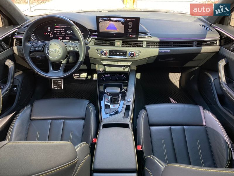 Седан Audi A4 2020 в Киеве