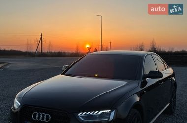 Седан Audi A4 2014 в Рокитном