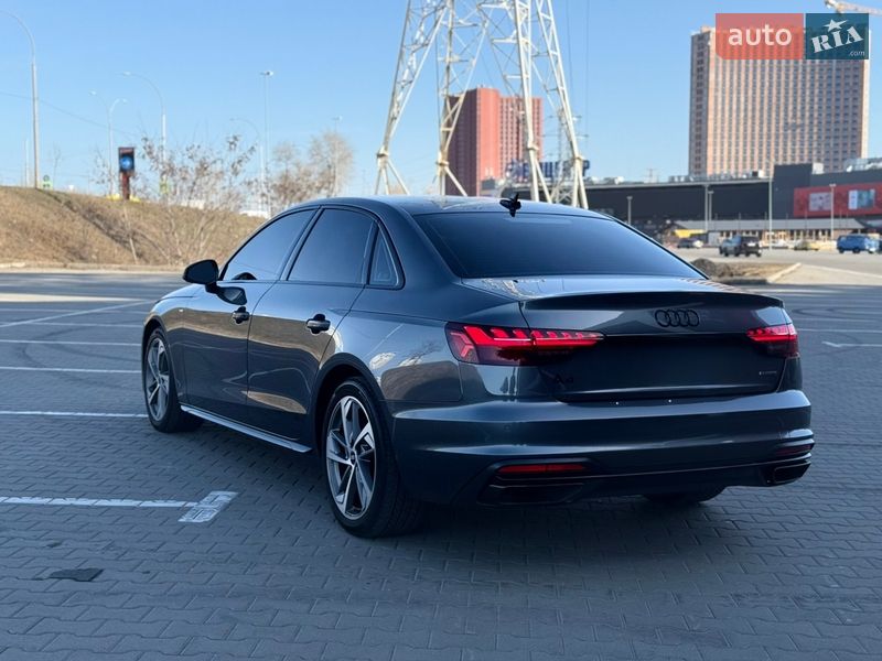 Седан Audi A4 2021 в Киеве