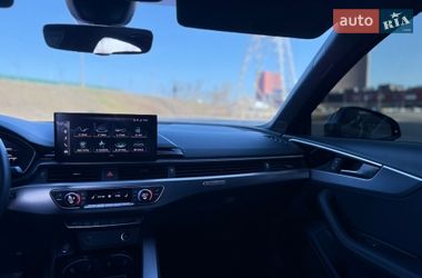Седан Audi A4 2021 в Киеве