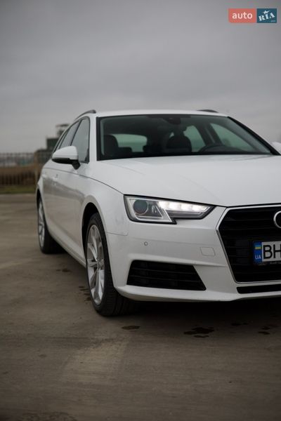 Универсал Audi A4 2017 в Одессе