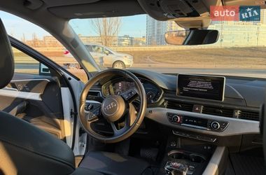 Седан Audi A4 2016 в Киеве