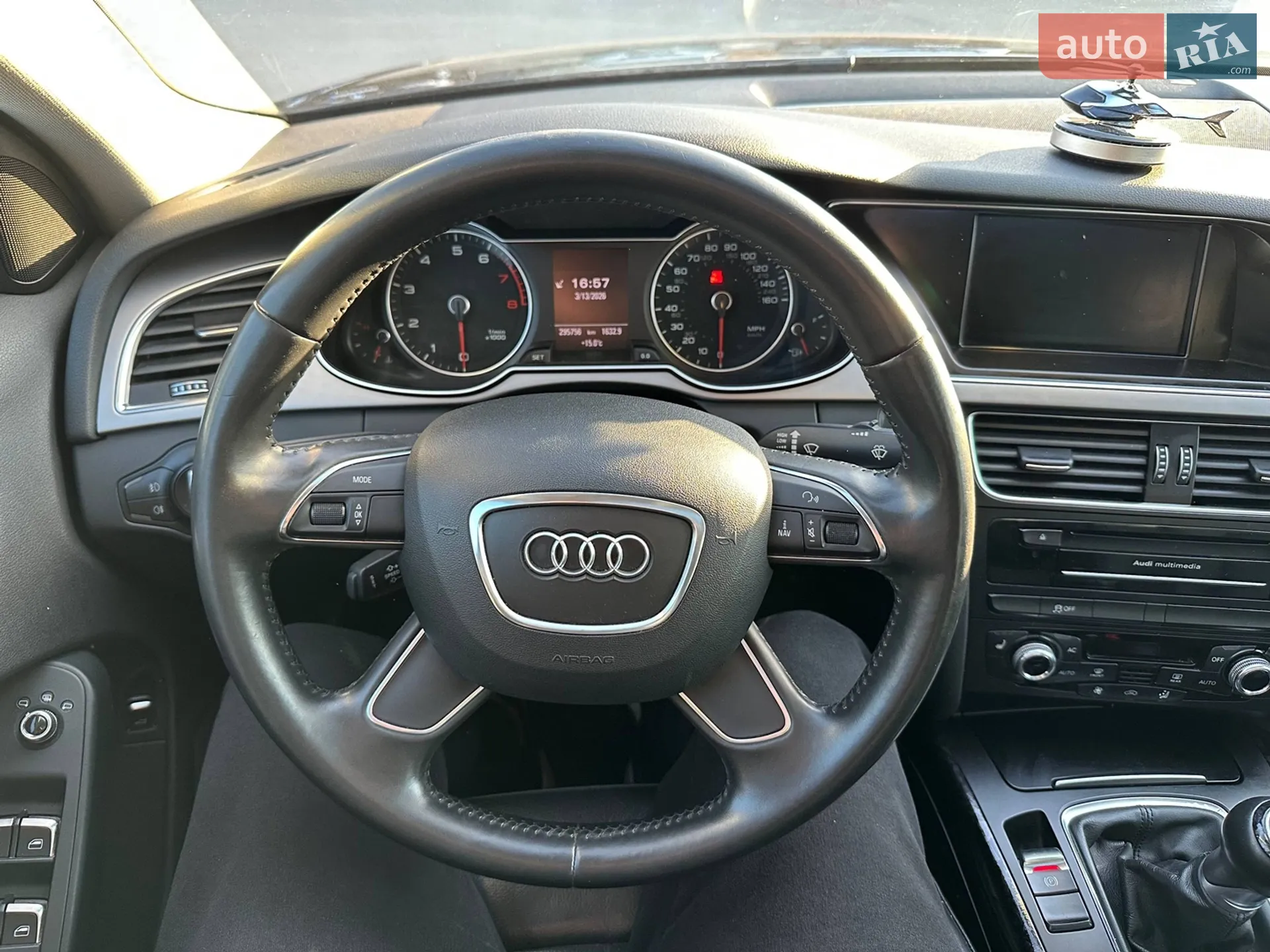 2012 Audi A4 - мініатюра 13