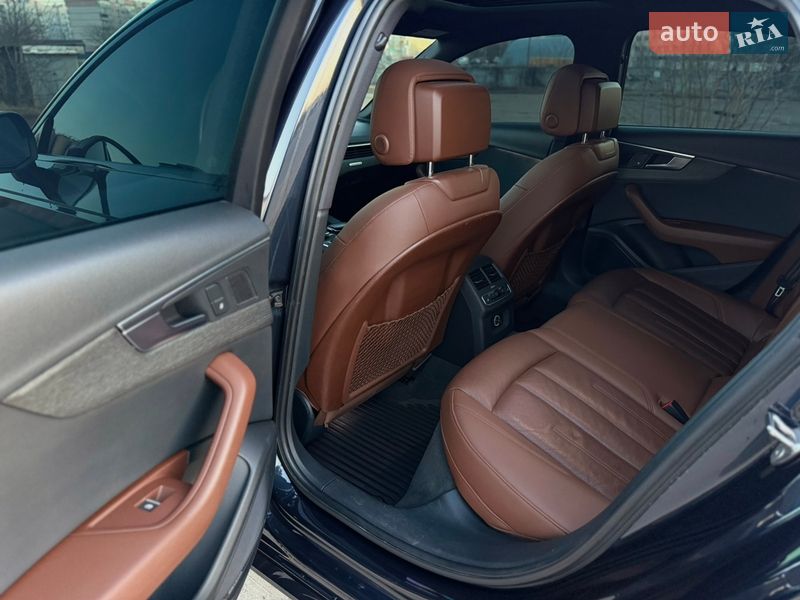 Седан Audi A4 2016 в Полтаві