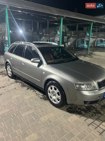 Универсал Audi A4 2002 в Киеве