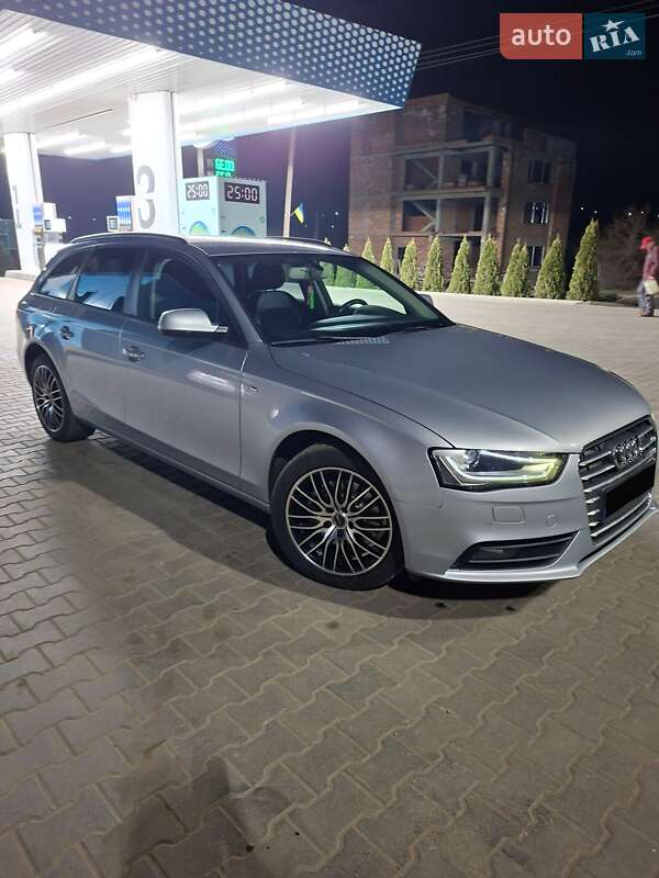 Універсал Audi A4 2014 в Чернівцях