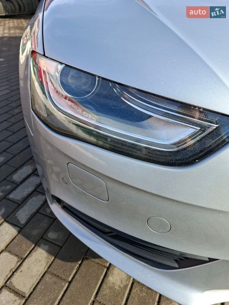 Універсал Audi A4 2014 в Чернівцях