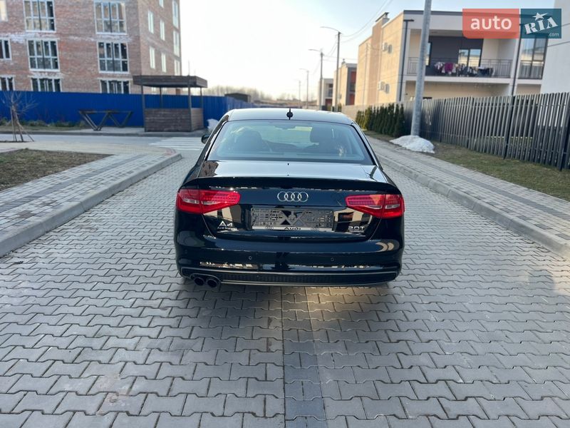 Седан Audi A4 2015 в Луцьку