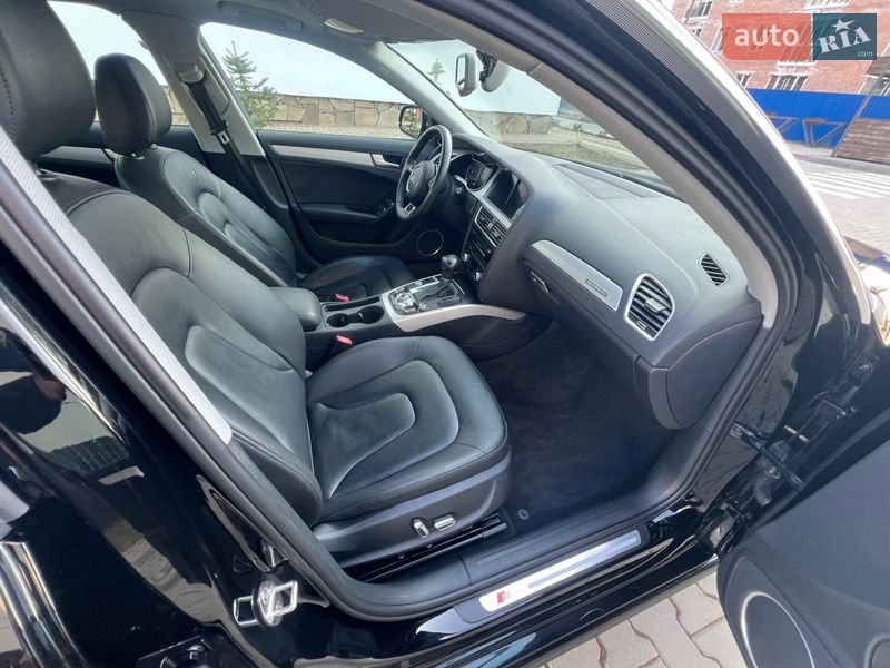 Седан Audi A4 2015 в Луцьку