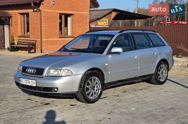 Универсал Audi A4 2000 в Шацке