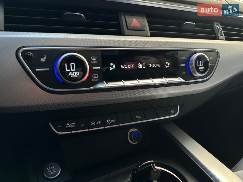 Седан Audi A4 2017 в Рівному