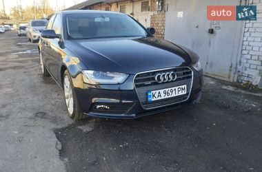 Седан Audi A4 2013 в Києві
