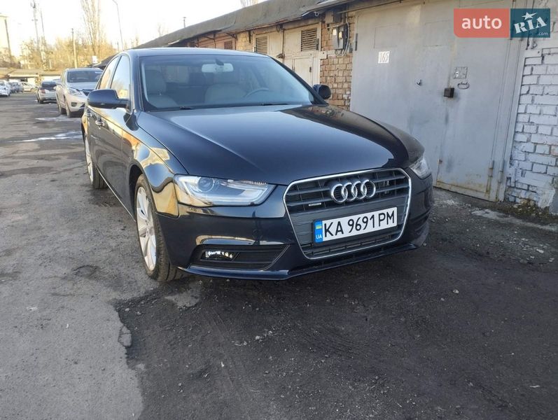 Седан Audi A4 2013 в Києві фото Седан Audi A4 2013 в Києві