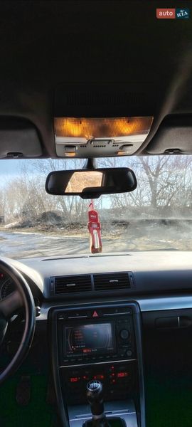 Седан Audi A4 2006 в Хороле