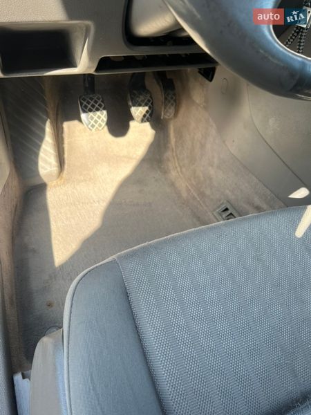 Универсал Audi A4 2001 в Нововолынске